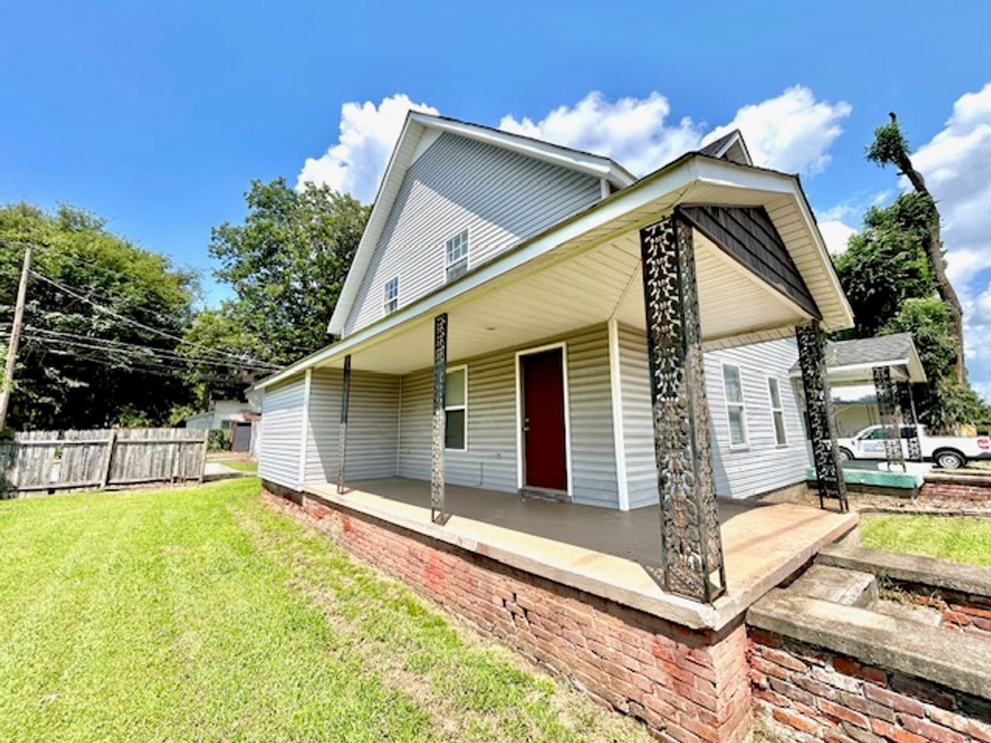 Huntsville House: 3514 Triana Blvd