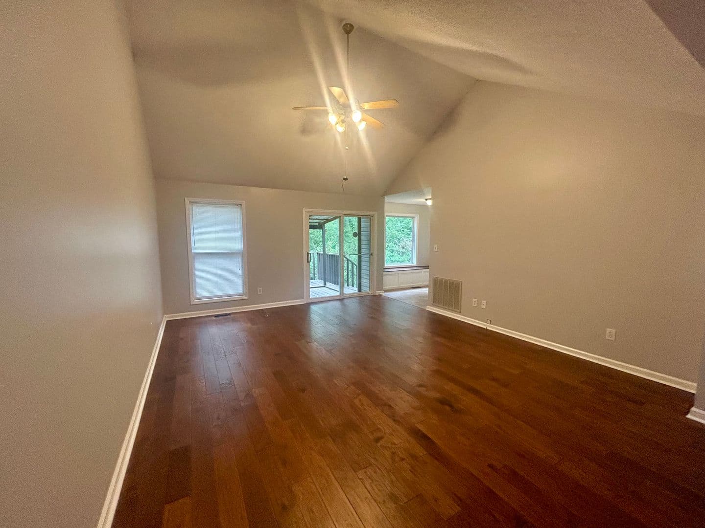 Madison House: 12594 Hutchins Circle