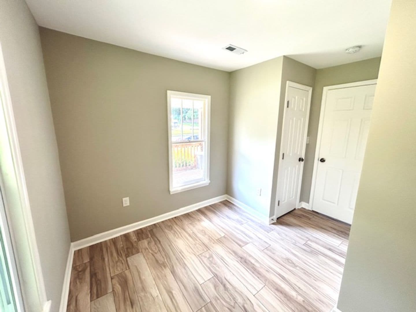 Huntsville House: 2911 Meridian St N