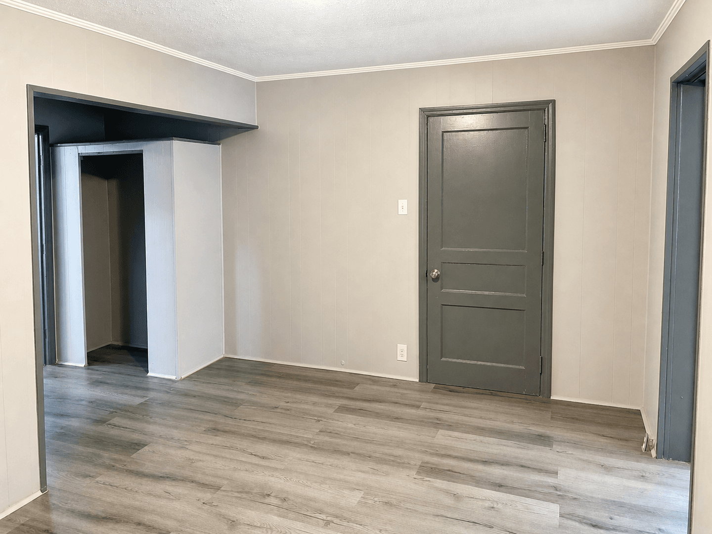 Huntsville House: 3506 Emm Ell St.