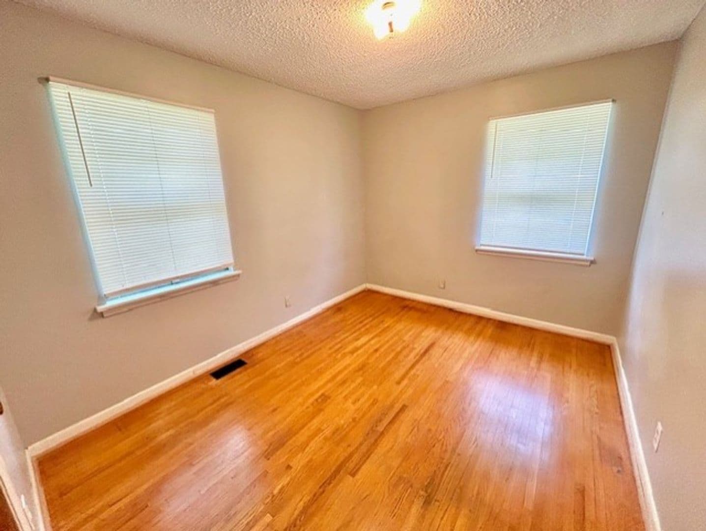 Huntsville House: 1709 Morningside Drive NW