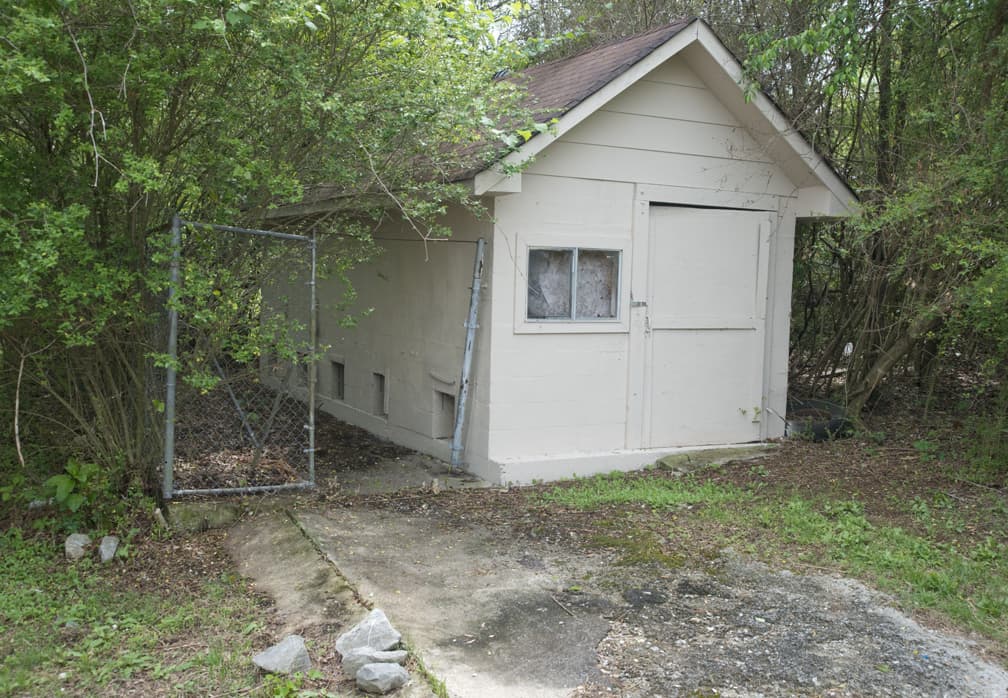 Brownsboro House: 184 H Mitchell Drive