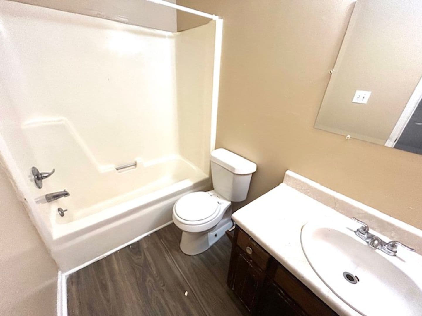 Huntsville Apartment: 1506 Medland Road