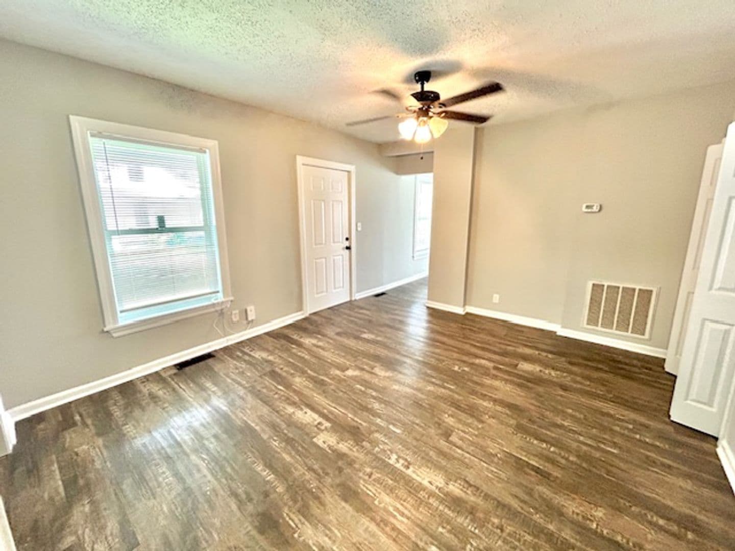 Huntsville House: 3512 Triana Blvd