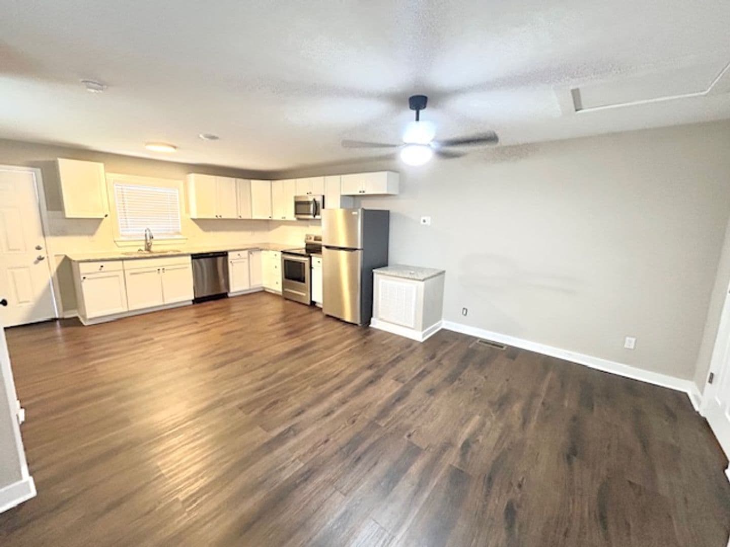 Huntsville Apartment: 3803 McVay St