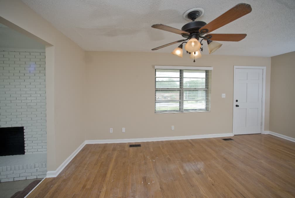 Brownsboro House: 184 H Mitchell Drive