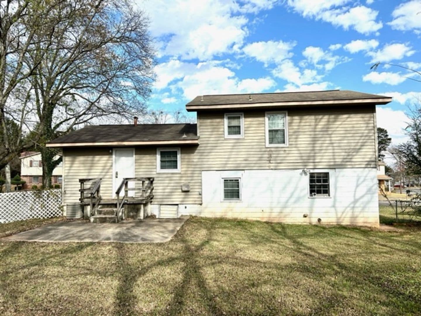 Huntsville House: 5003 Stag Run