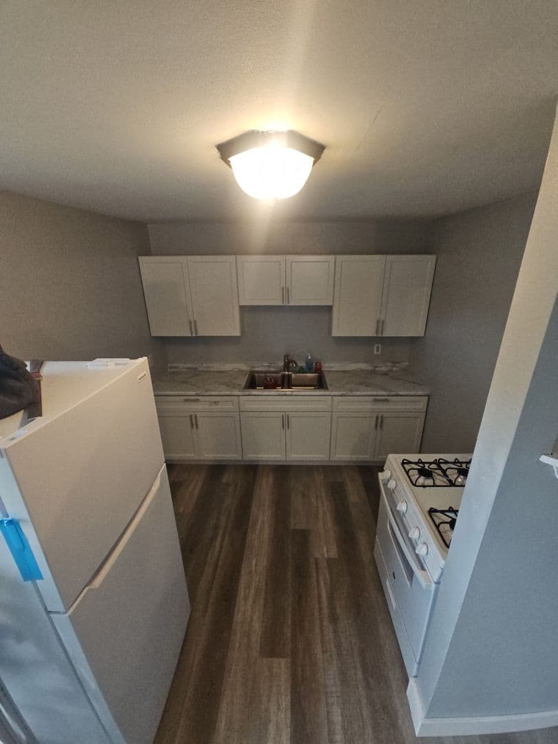 Menominee Apartment: 4035 10th St