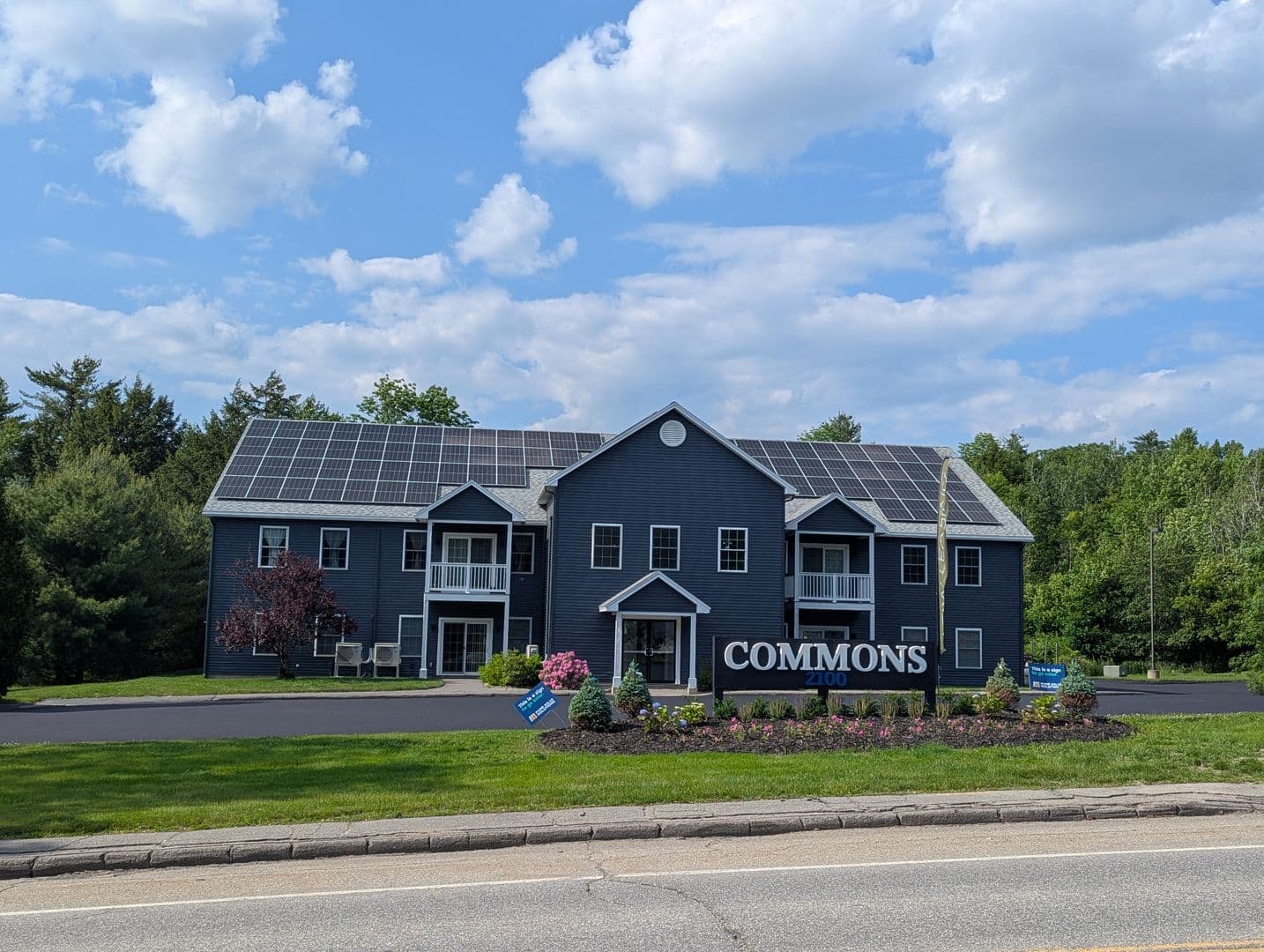 Augusta Apartment: 4 Commonwealth Drive