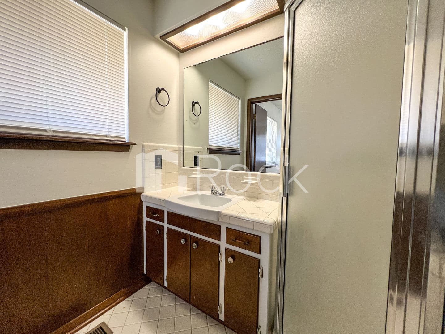 Bethany House: 7604 NW 27th St