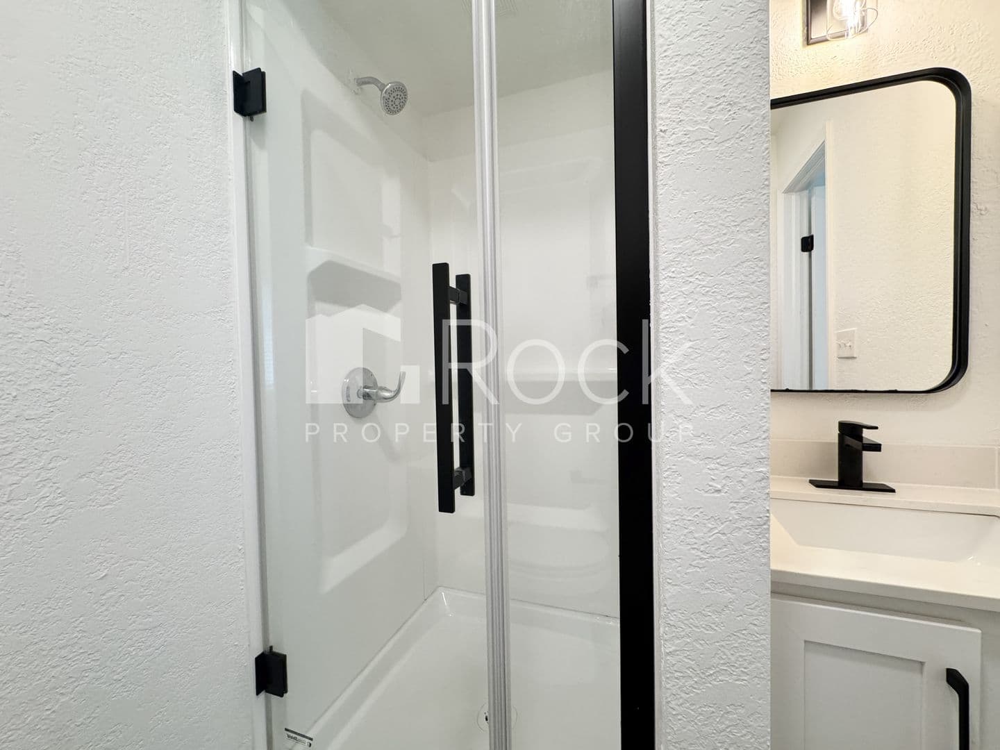 Okahoma City OK Apartment: 8720 S Santa Fe Ave