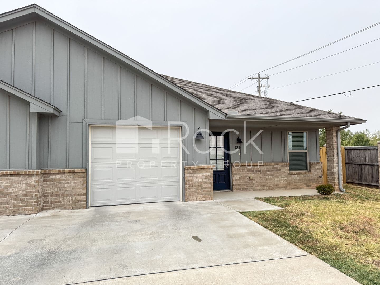 Moore Apartment: 780 NE 27th Street