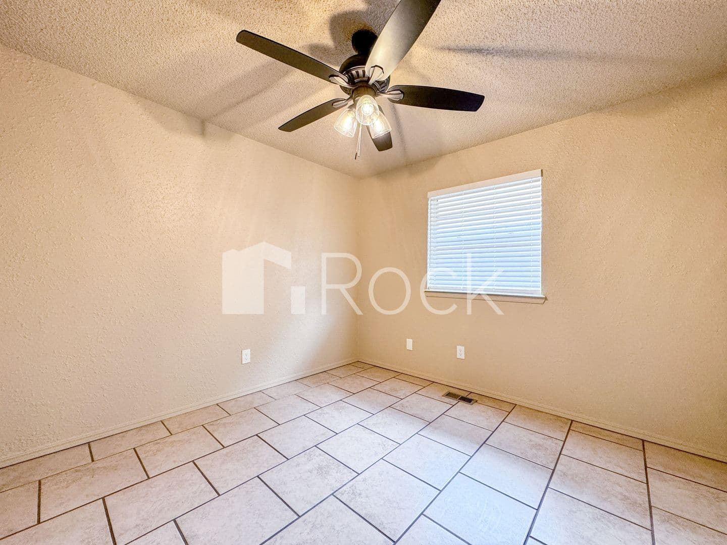 Oklahoma City Apartment: 7024 Woodlake Dr