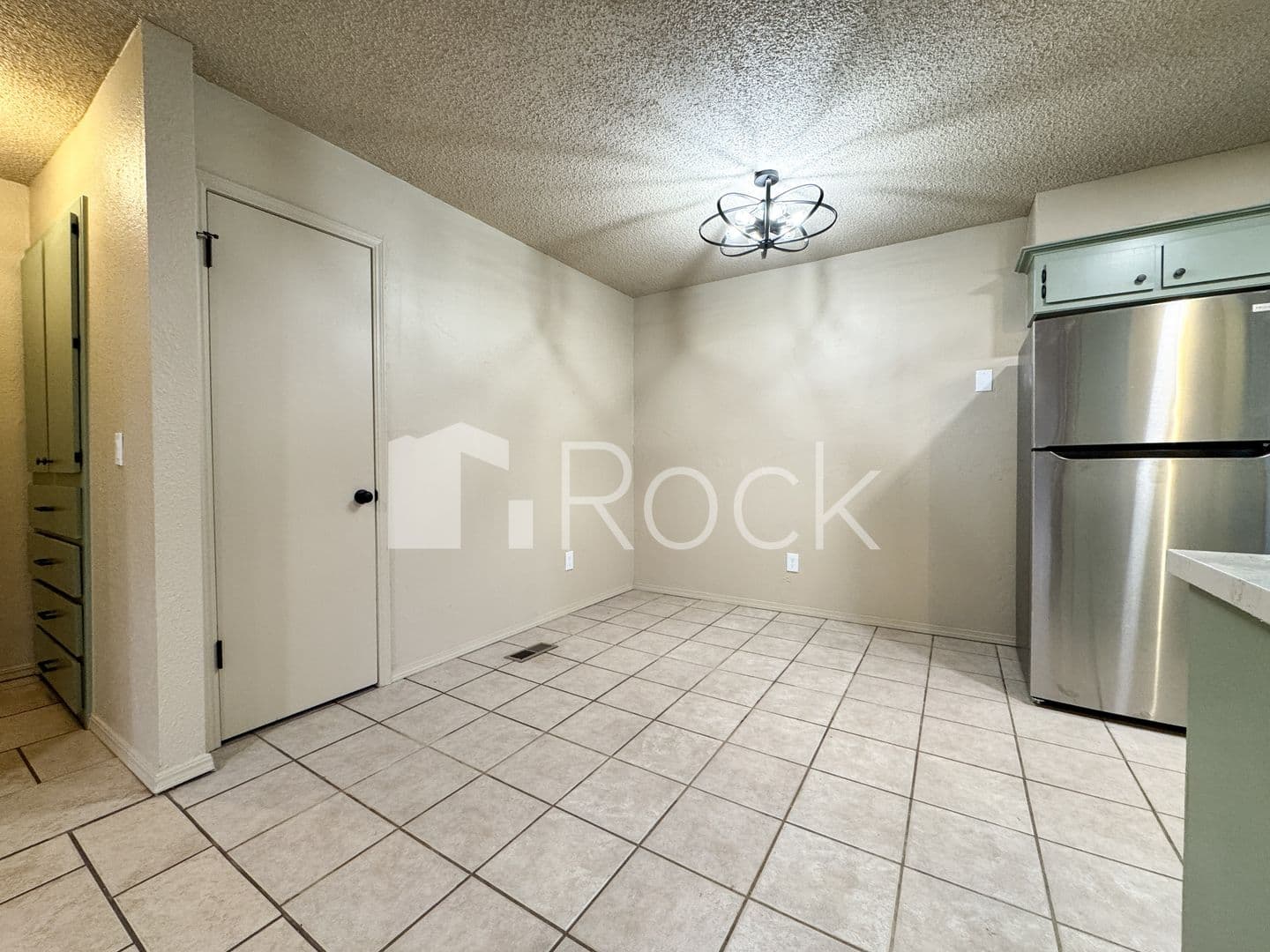 Oklahoma City Apartment: 7024 Woodlake Dr