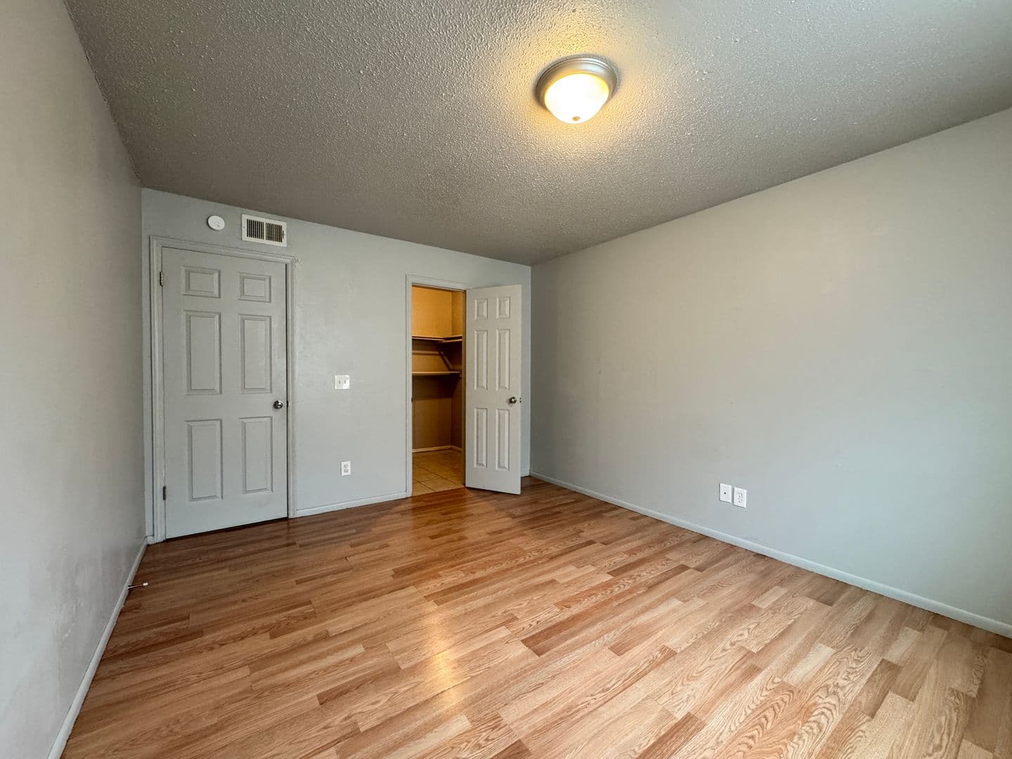 Oklahoma City Apartment: 7413 Melrose Lane