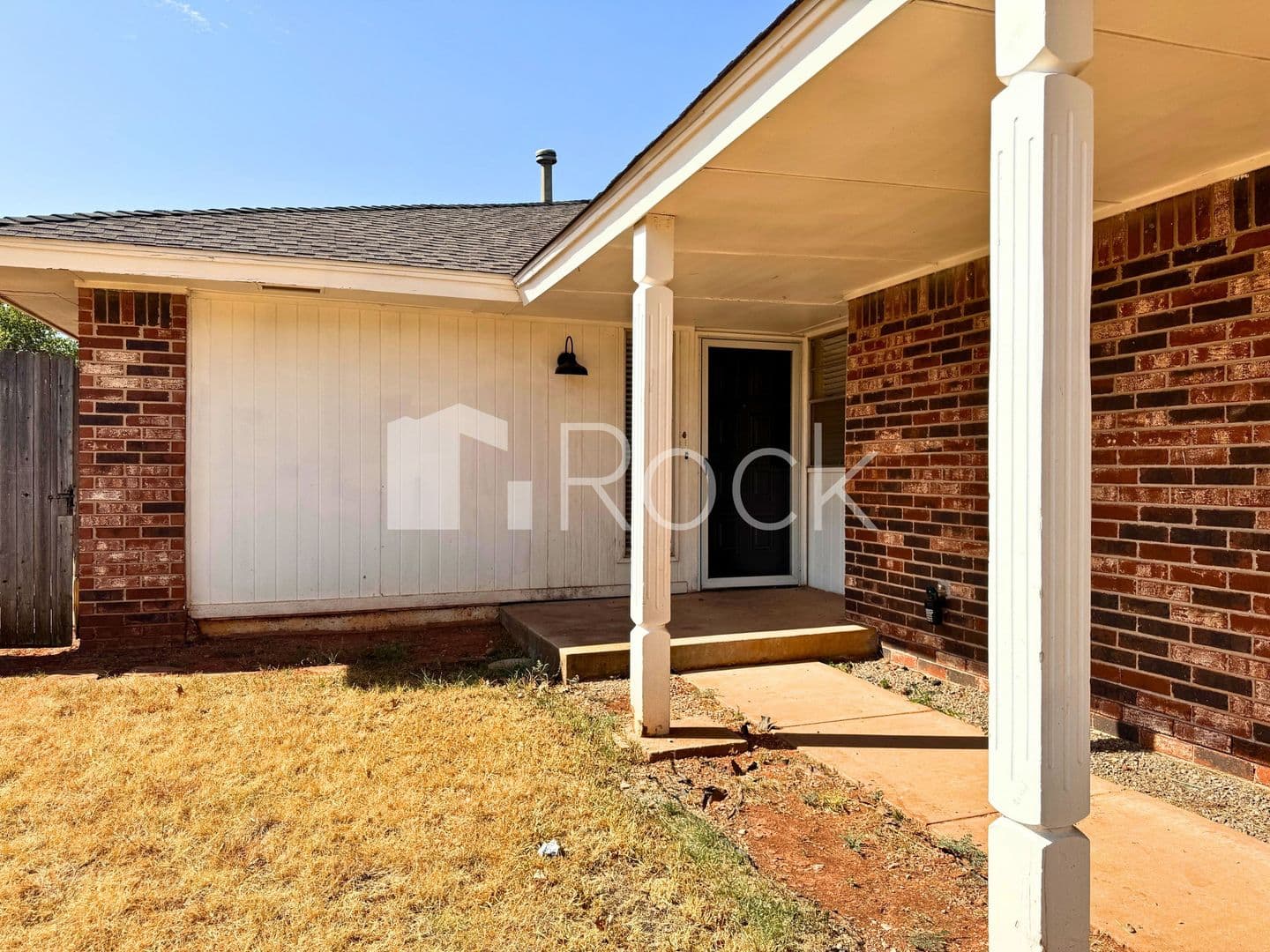 Oklahoma City Apartment: 7024 Woodlake Dr