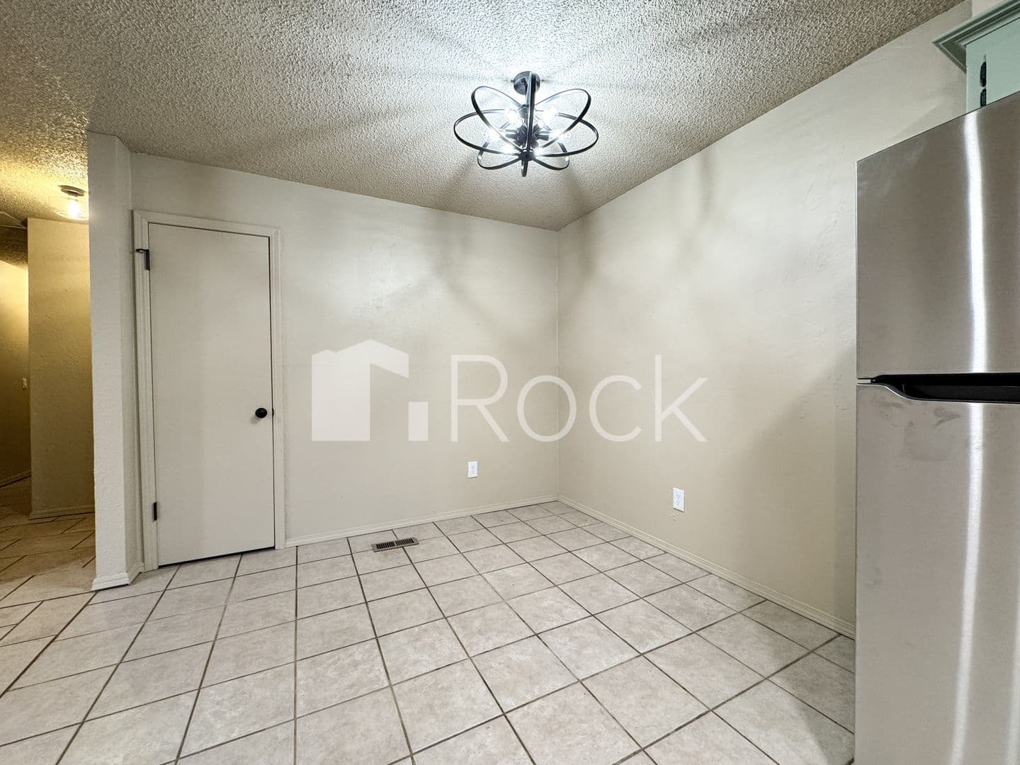 Oklahoma City Apartment: 7024 Woodlake Dr