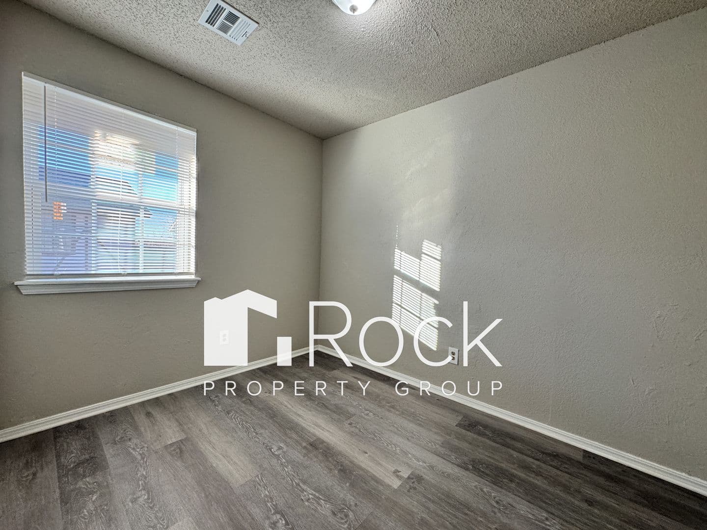 Oklahoma City House: 8300 NW 10th St