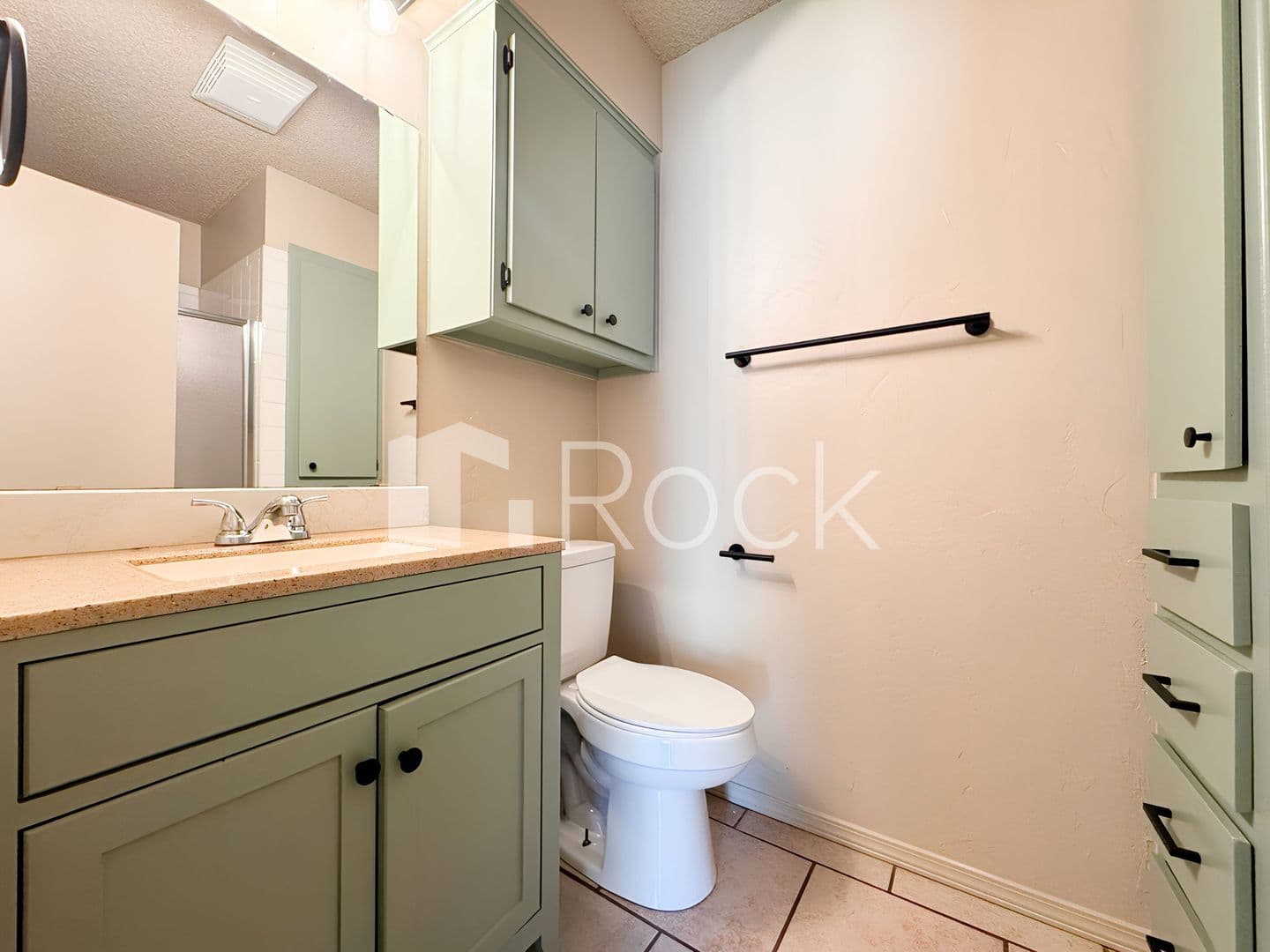 Oklahoma City Apartment: 7024 Woodlake Dr