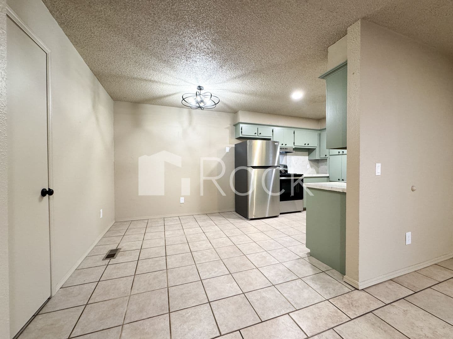 Oklahoma City Apartment: 7024 Woodlake Dr