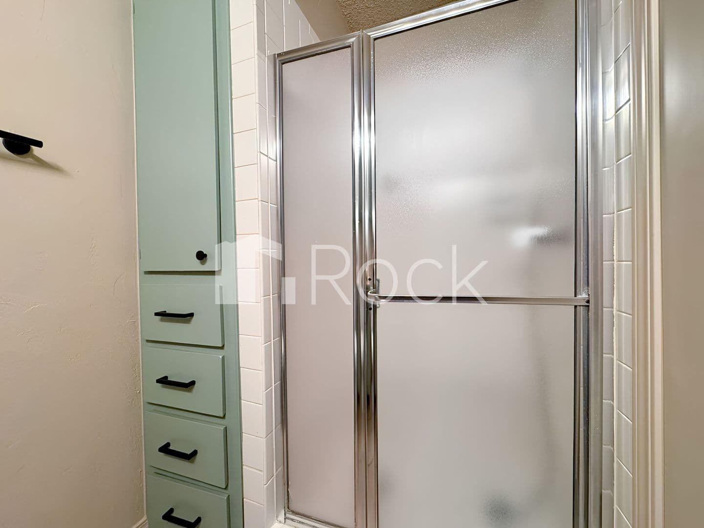 Oklahoma City Apartment: 7024 Woodlake Dr