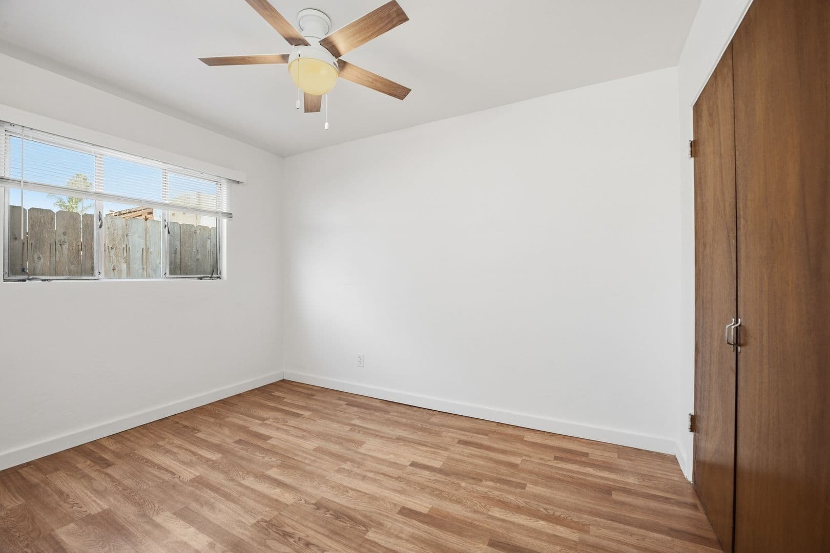 San Diego Apartment: 4474 Hamilton St