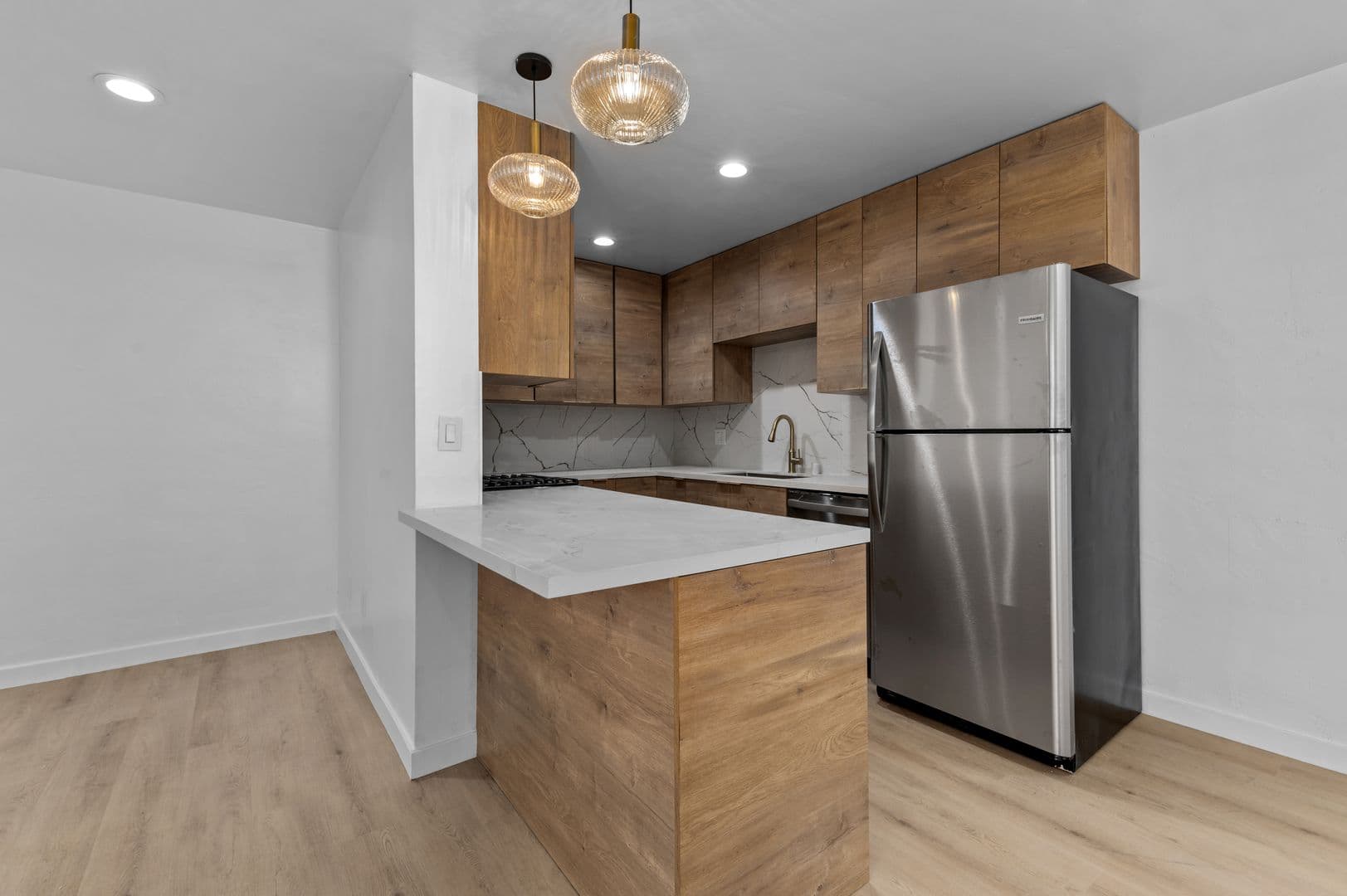 San Diego Apartment: 4355 37th St