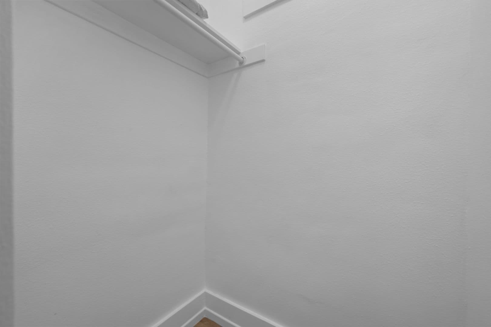 San Diego Apartment: 3105 5th Ave