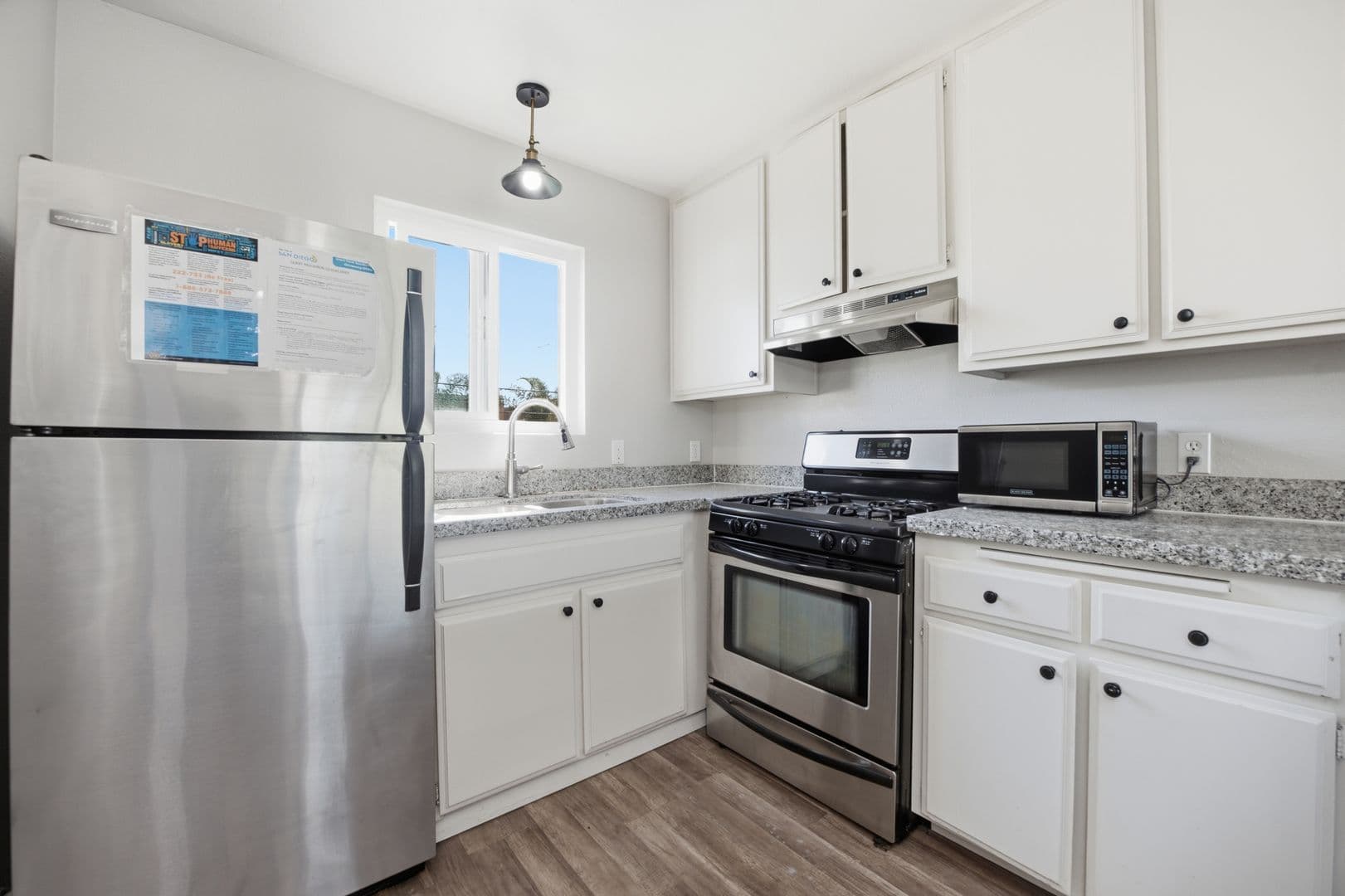 San Diego Apartment: 1425 Grand Ave