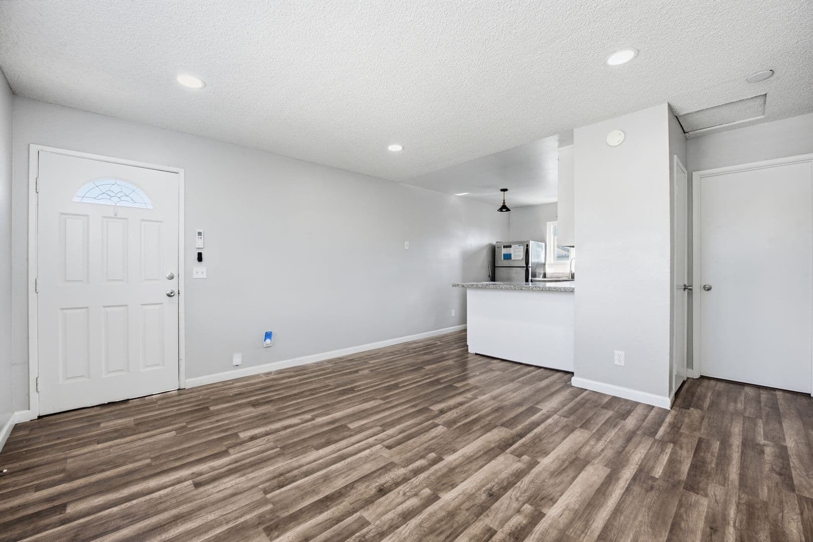 San Diego Apartment: 1425 Grand Ave
