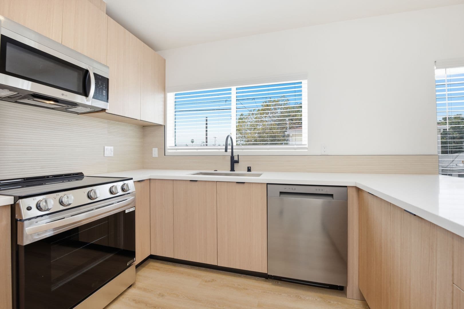 San Diego Apartment: 3714 - 3718 Nile St