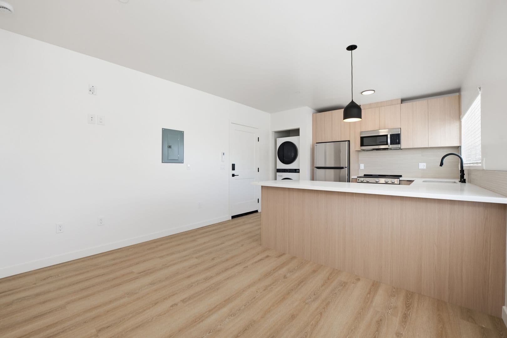 San Diego Apartment: 3714 - 3718 Nile St