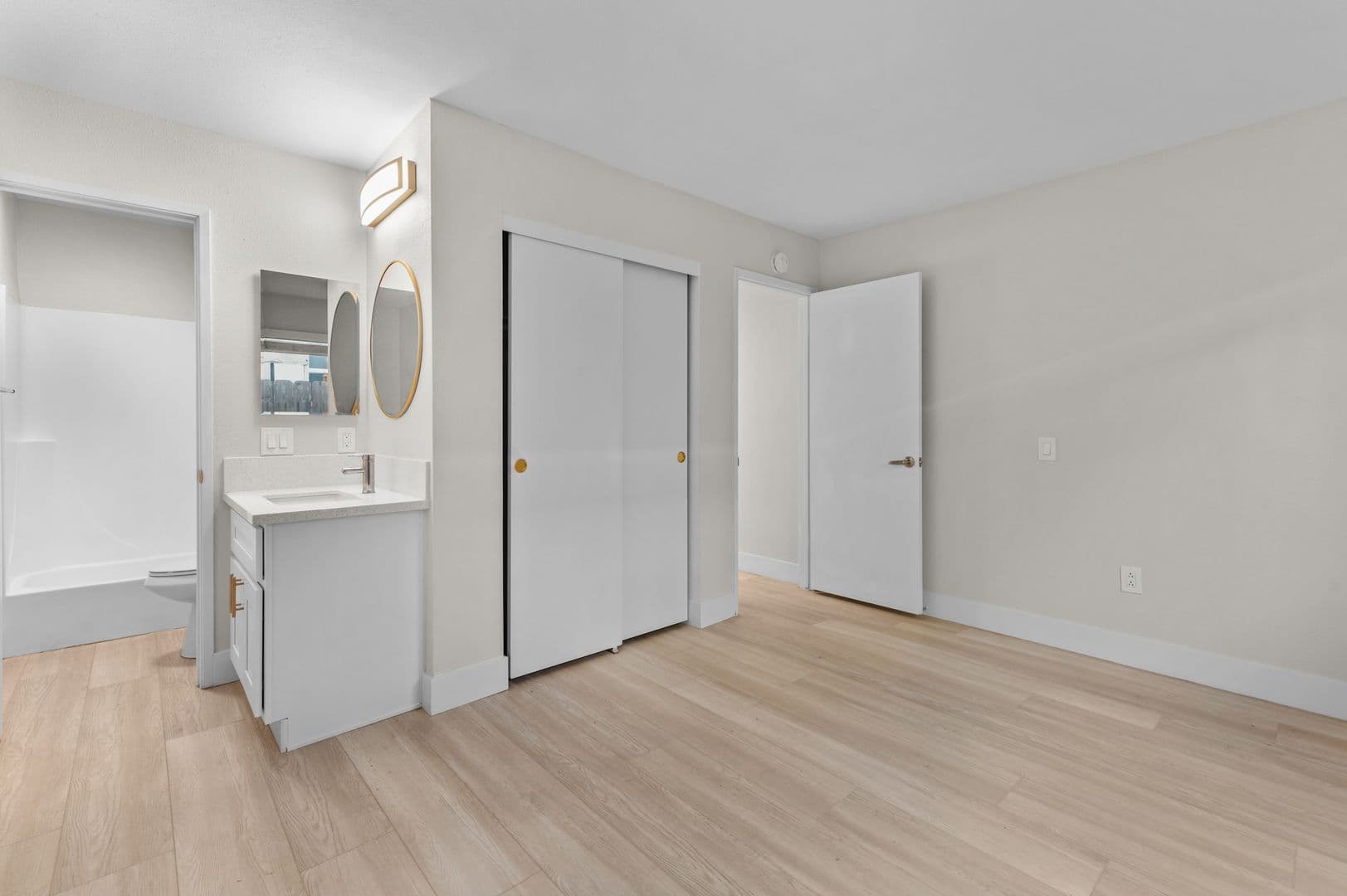 San Diego Apartment: 4454 Utah St