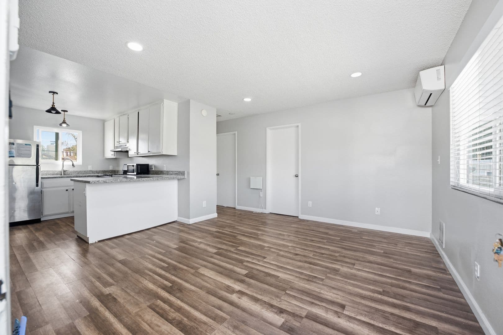 San Diego Apartment: 1425 Grand Ave