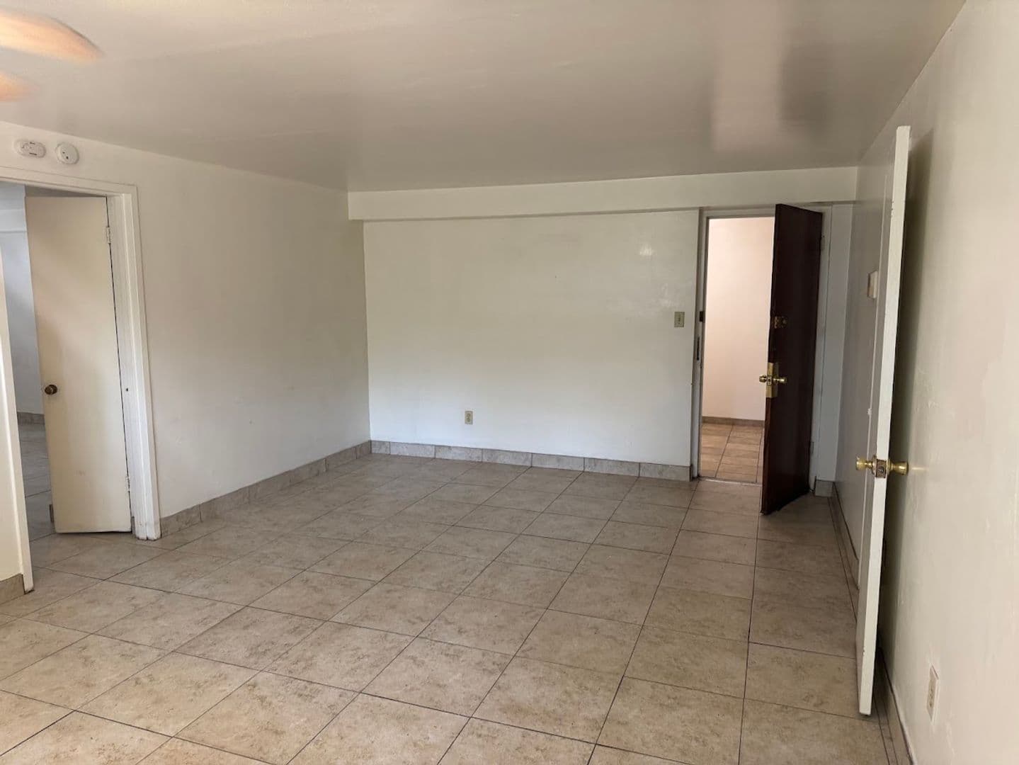 Pittsburgh Apartment: 2355 Eldridge
