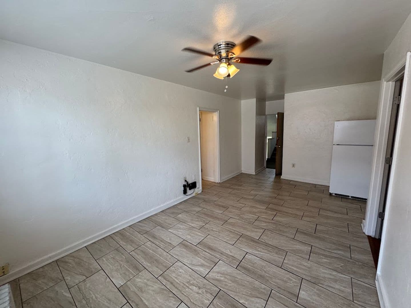 Pittsburgh Apartment: 5506 Fifth Avenue