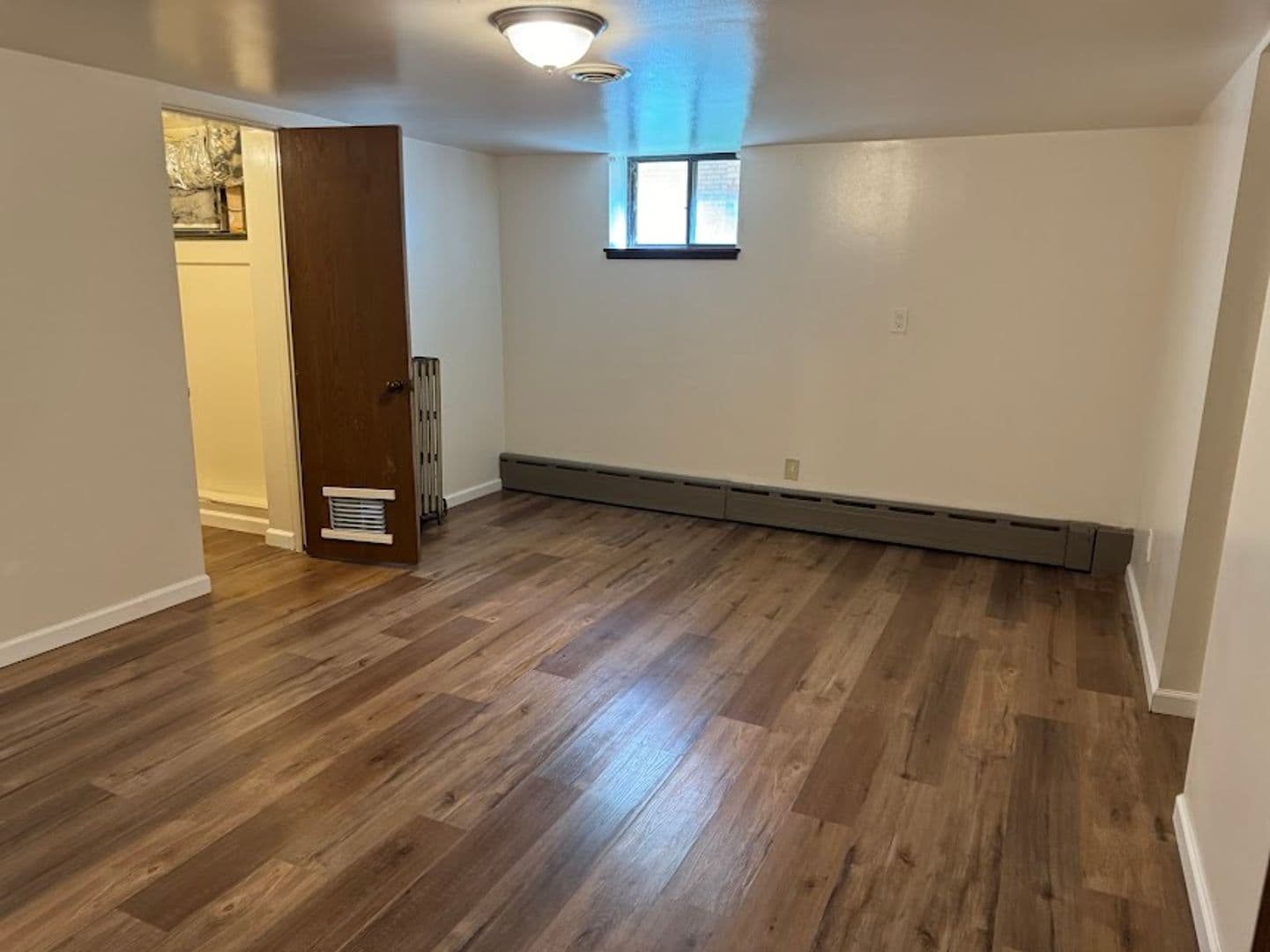 Pittsburgh Apartment: 255 Shady Ave