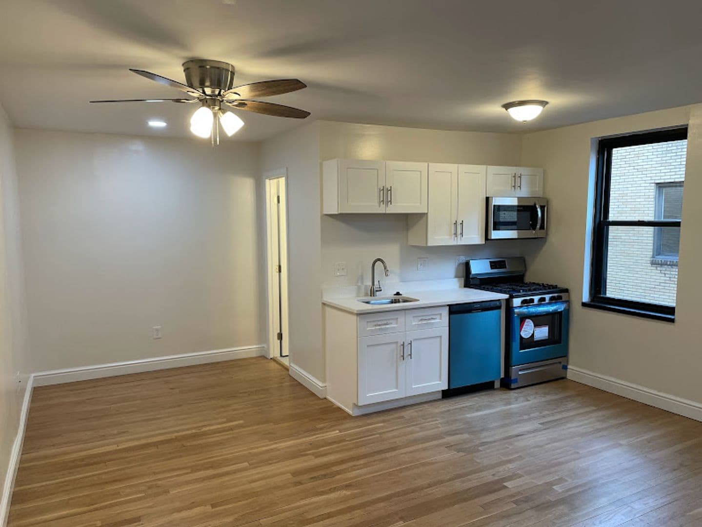 Pittsburgh Apartment: 259 Shady Avenue