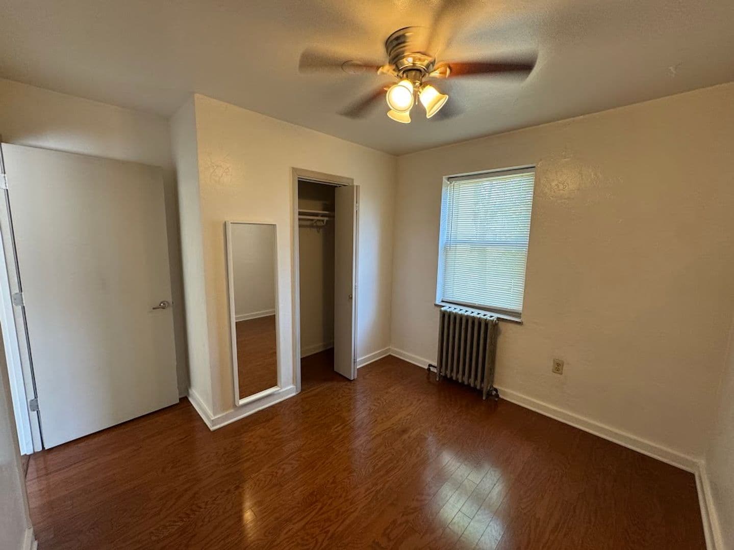 Pittsburgh Apartment: 5506 Fifth Avenue
