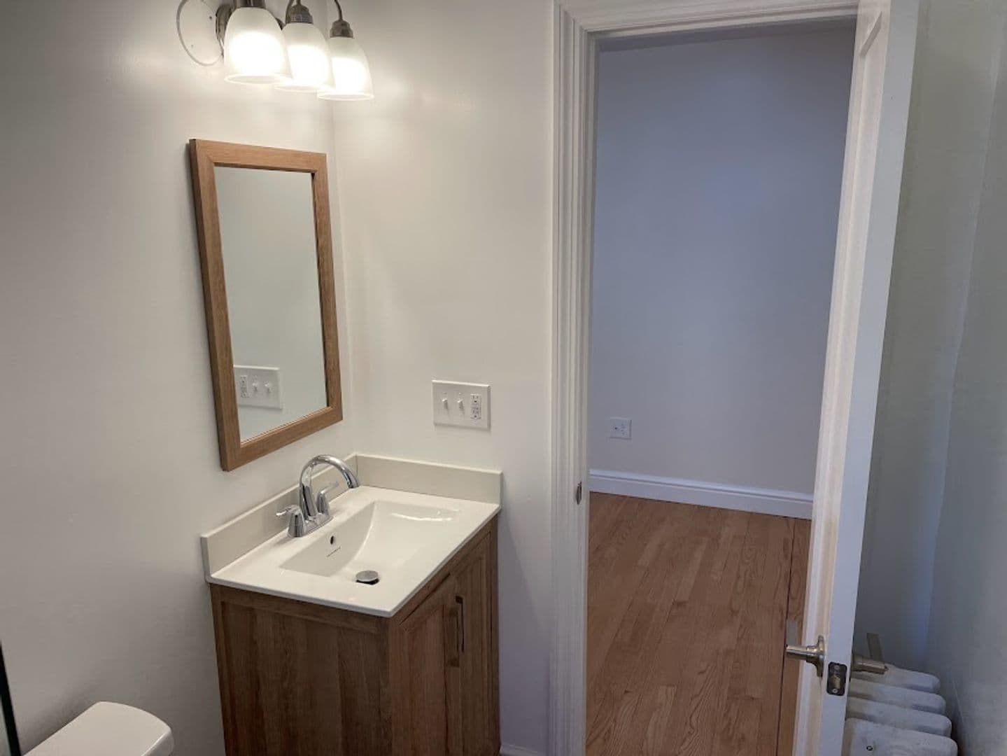 Pittsburgh Apartment: 259 Shady Avenue