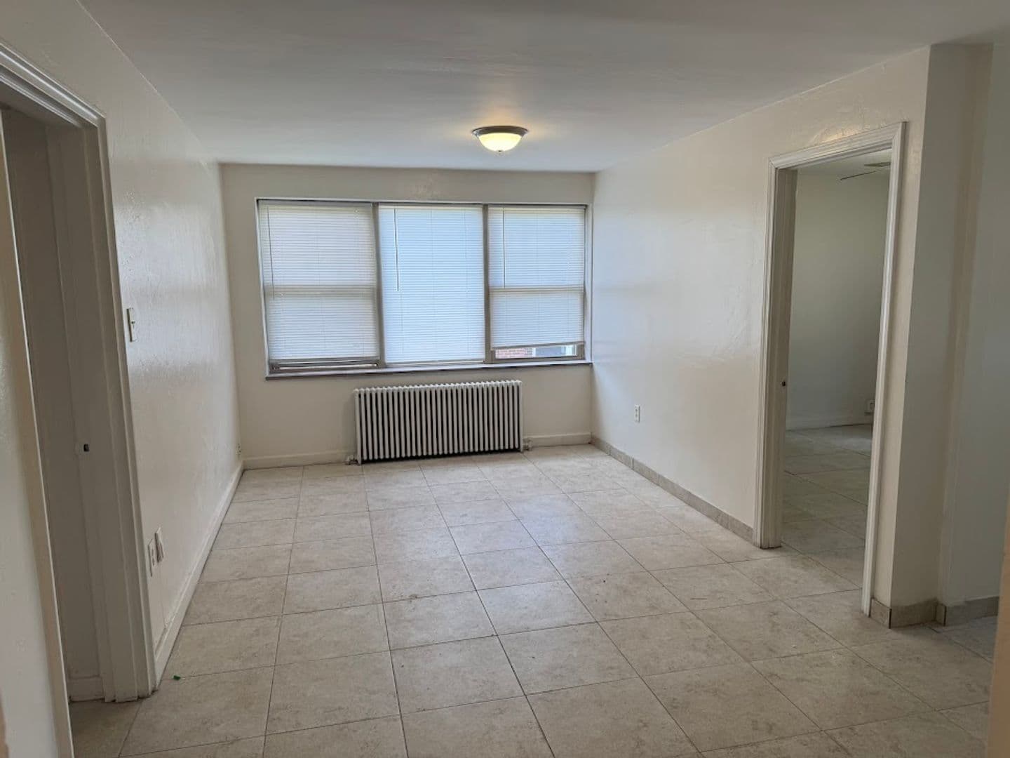 Pittsburgh Apartment: 5506 Fifth Avenue
