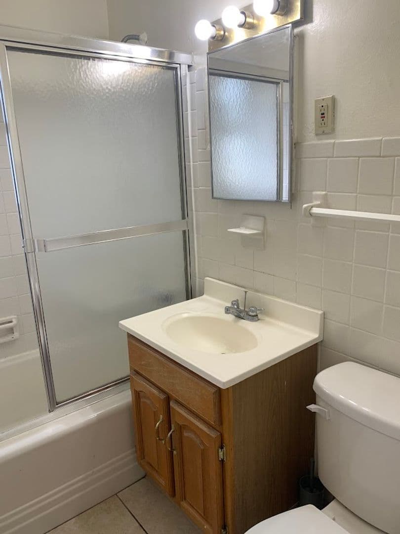 Pittsburgh Apartment: 5300 Fifth Avenue