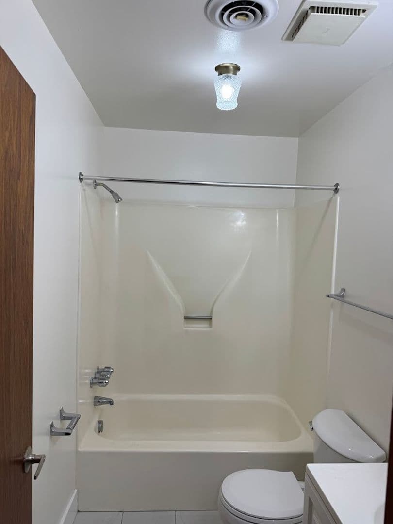 Pittsburgh Apartment: 1748 Jancey Street