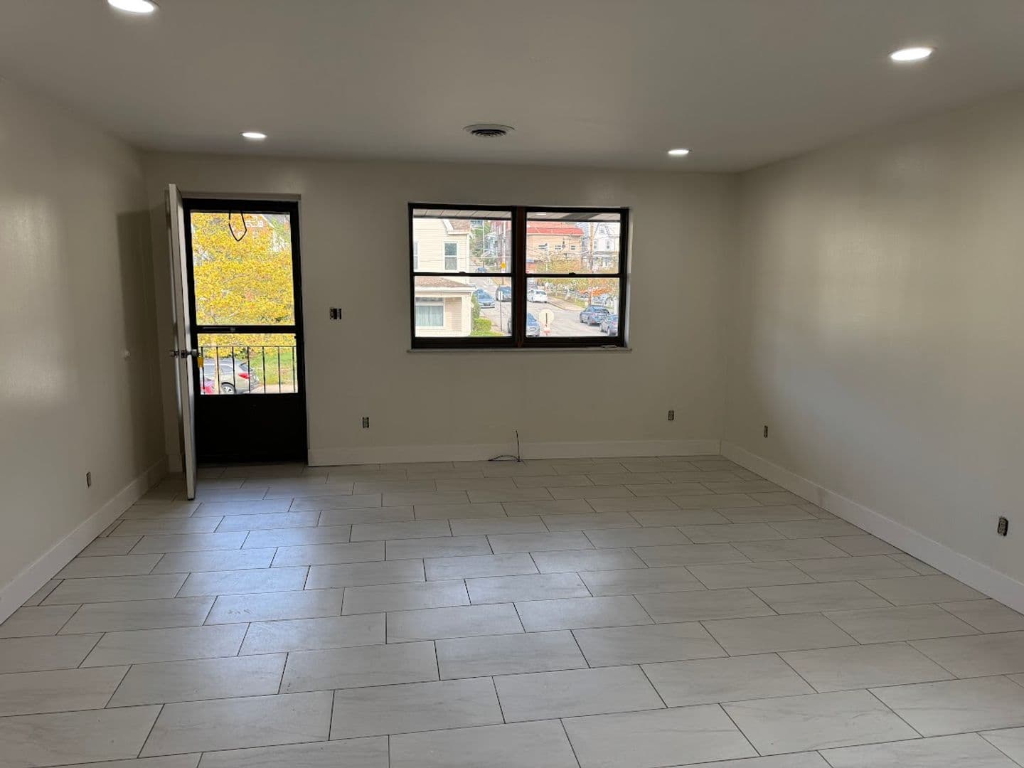 Pittsburgh Apartment: 1748 Jancey Street