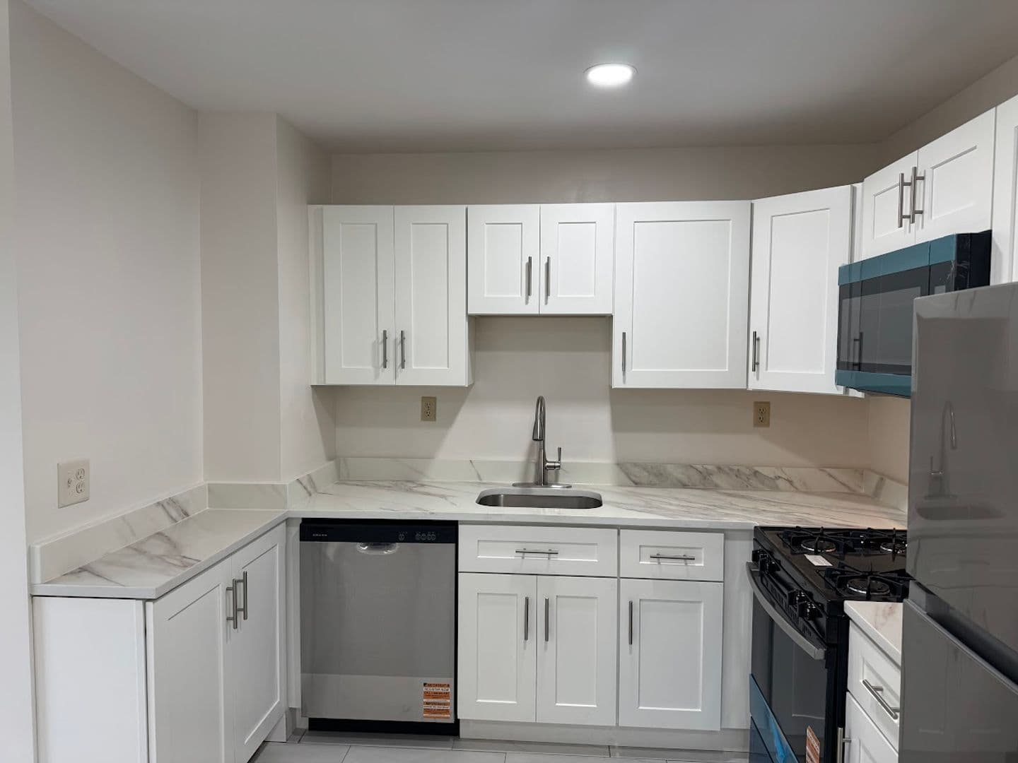 Pittsburgh Apartment: 1748 Jancey Street