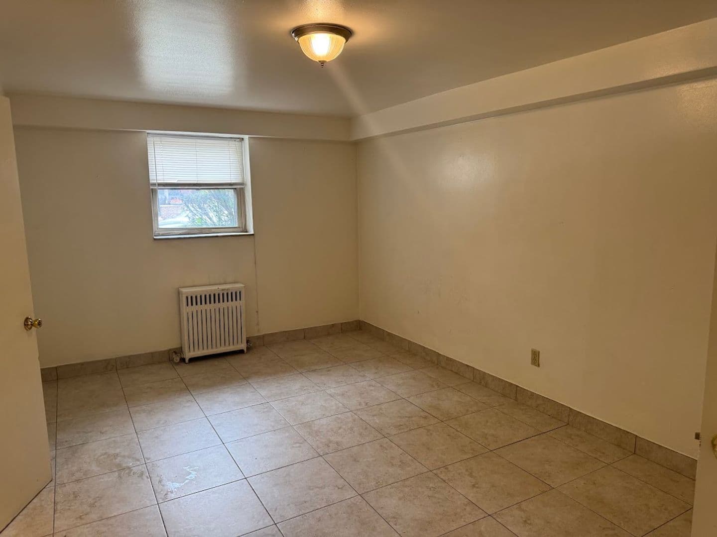 Pittsburgh Apartment: 2355 Eldridge