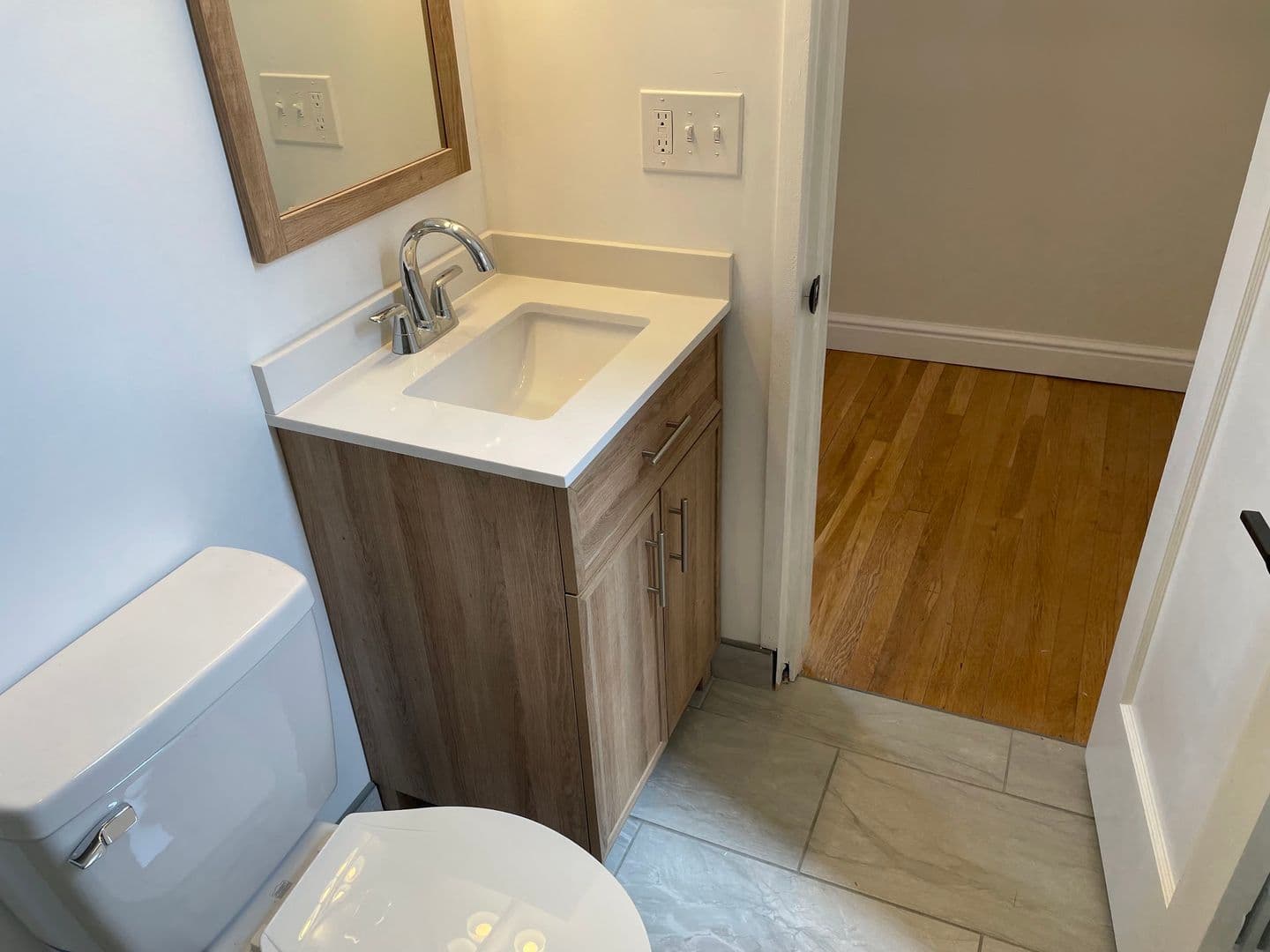 Pittsburgh Apartment: 255 Shady Ave