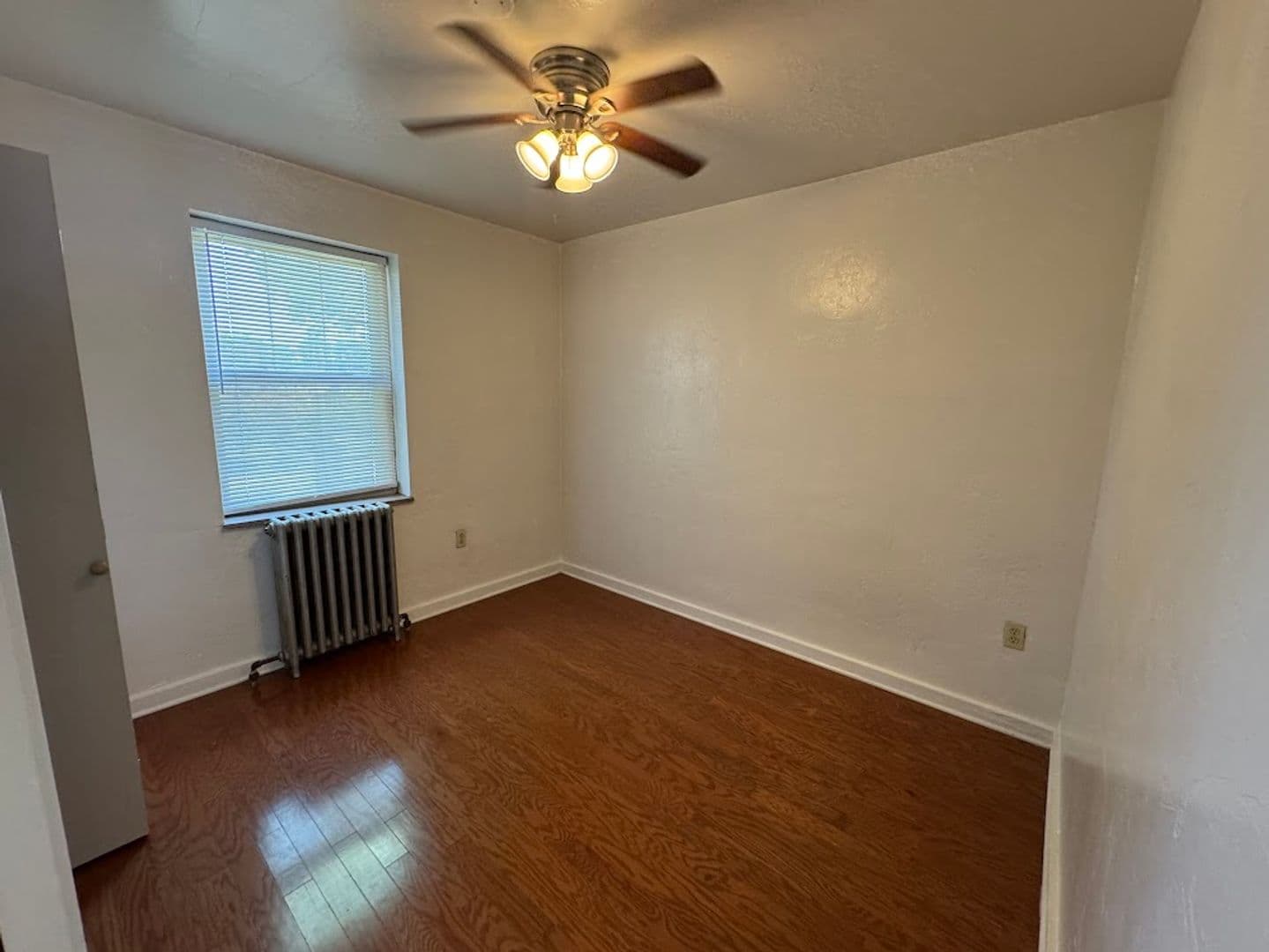 Pittsburgh Apartment: 5506 Fifth Avenue