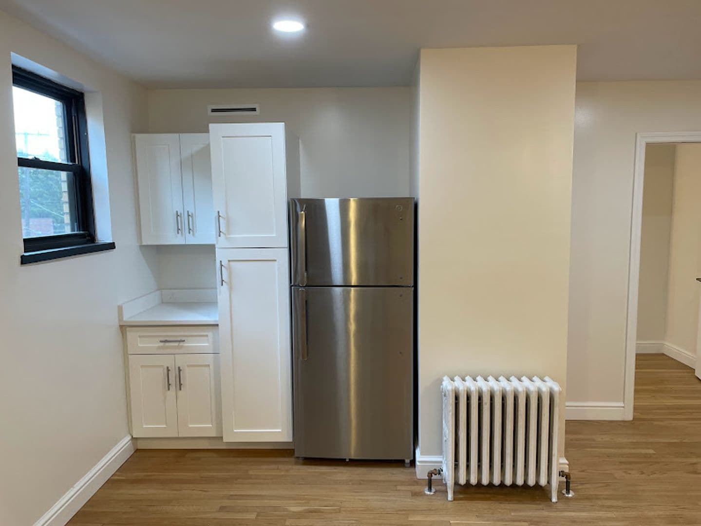 Pittsburgh Apartment: 259 Shady Avenue
