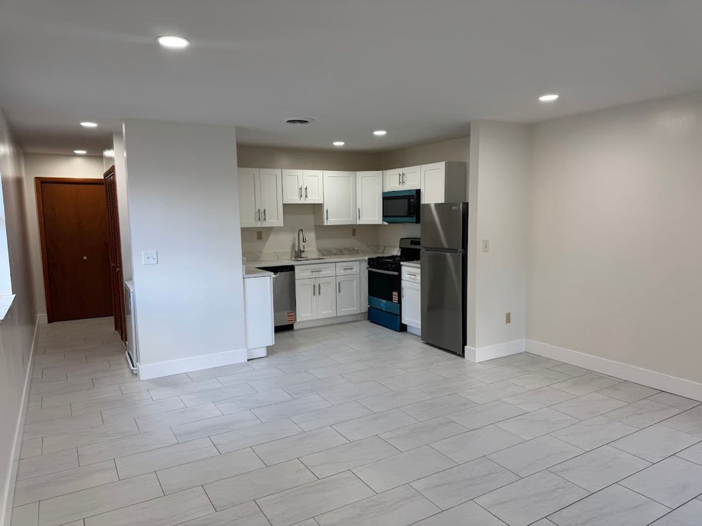 Pittsburgh Apartment: 1748 Jancey Street